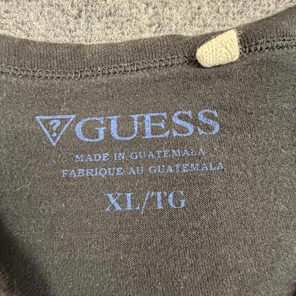 Guess Mens Black Graphic V-Neck T-Shirt XL #1046 - Picture 2 of 7